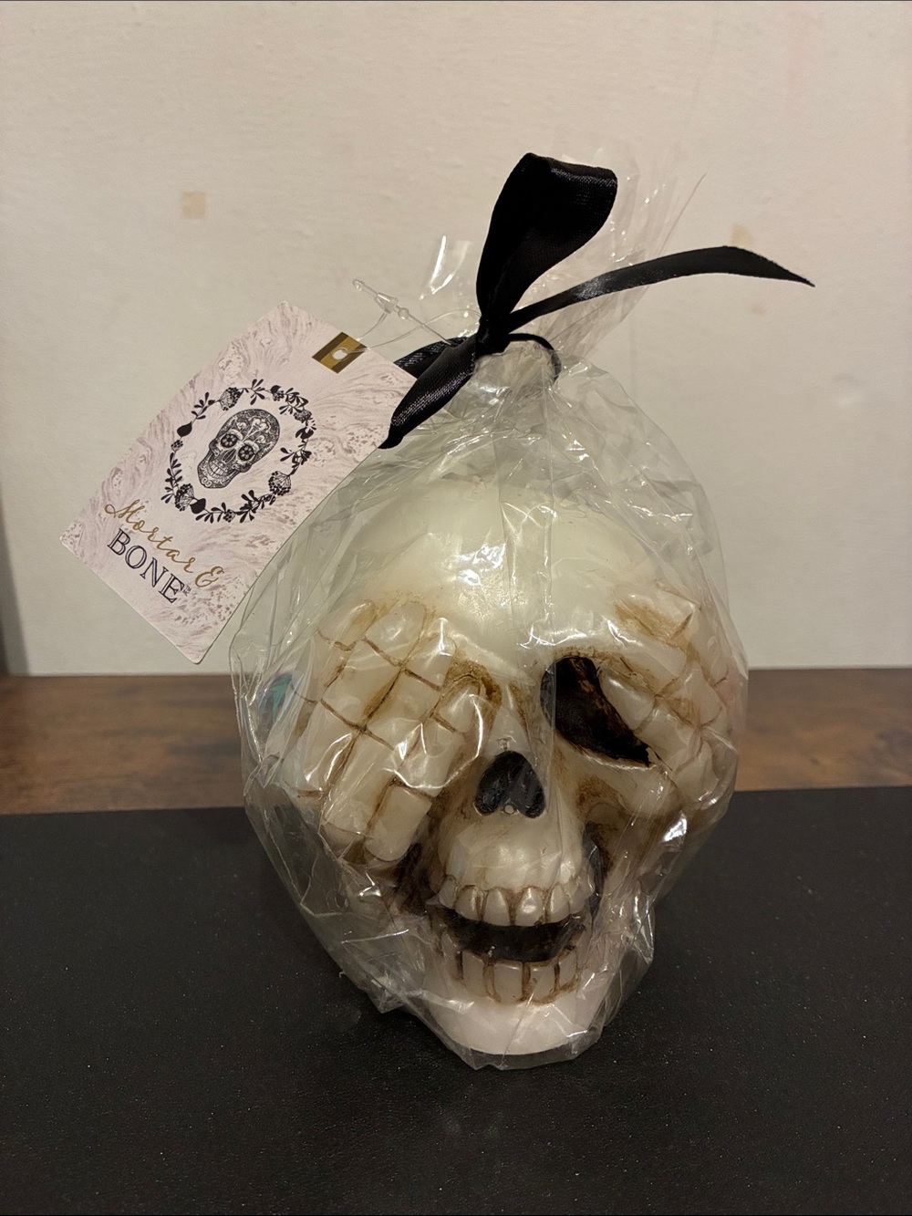 Mortar and Bone Skull Candle